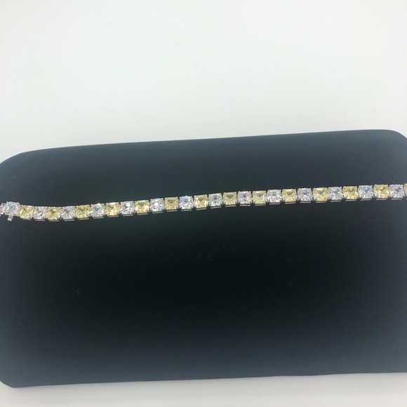 28ct Asscher Tennis Bracelet - Picture 14 of 16